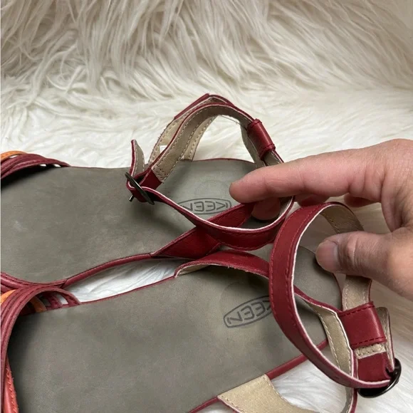 Keen Women's Red and Orange Sandals size 7 - Picture 6 of 9